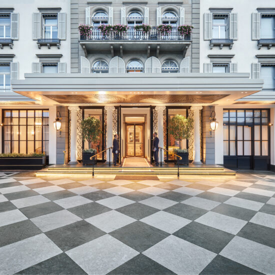Baur au Lac_Hotel Entrance